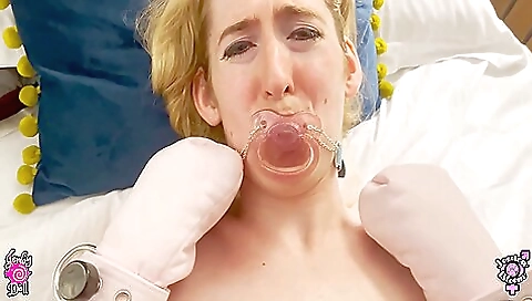 Buxom brunette babe getting fucked by a kinky teen girl