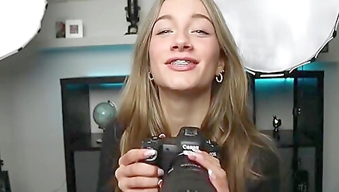 Sexy brunette with big boobs and a juicy ass is wearing wonder woman